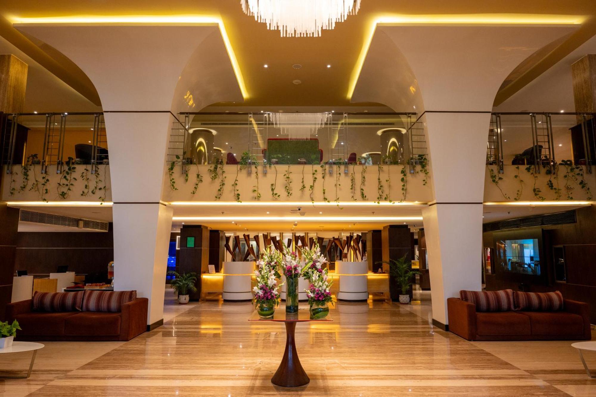 Grand Kakinada By Grt Hotels Extérieur photo