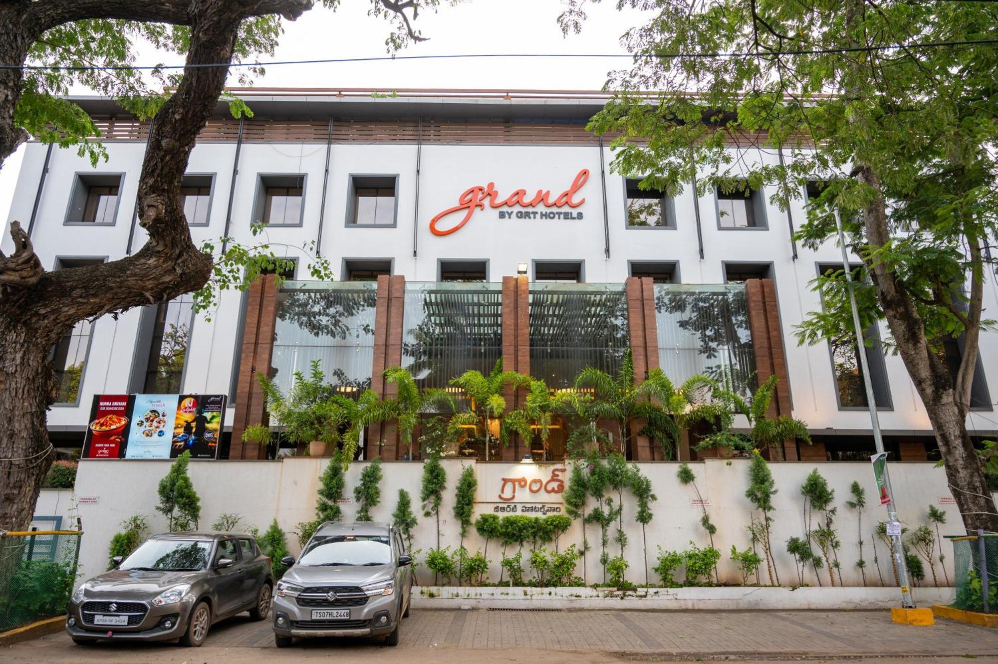 Grand Kakinada By Grt Hotels Extérieur photo