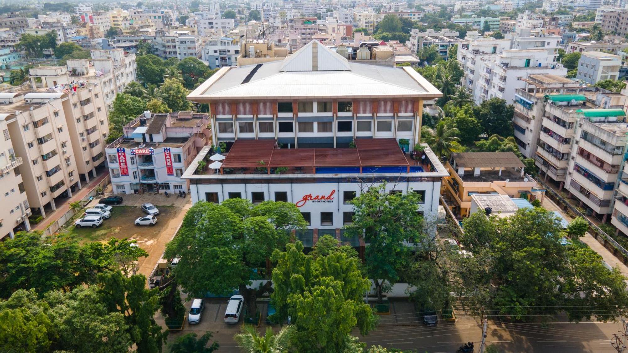 Grand Kakinada By Grt Hotels Extérieur photo