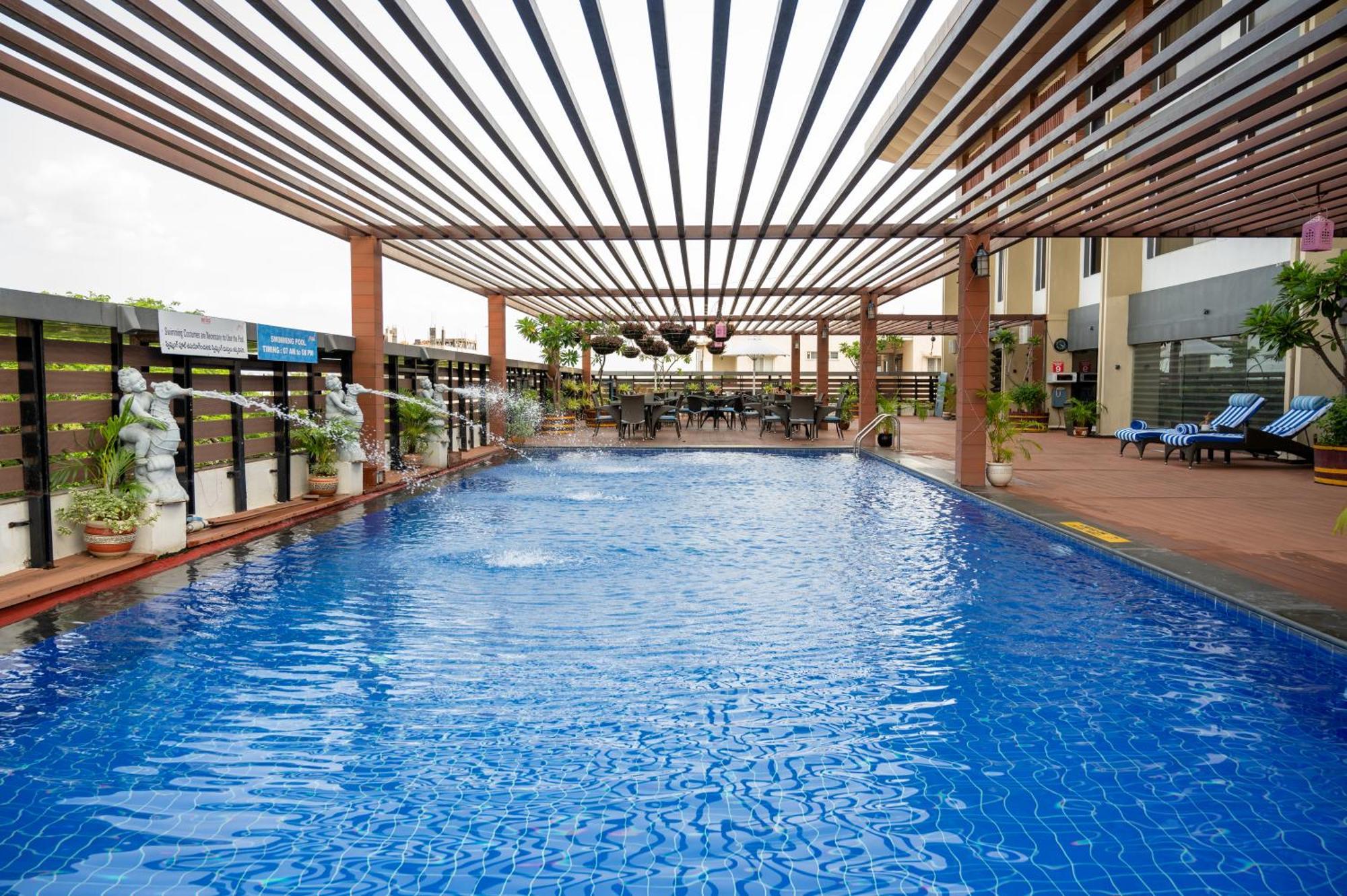 Grand Kakinada By Grt Hotels Extérieur photo