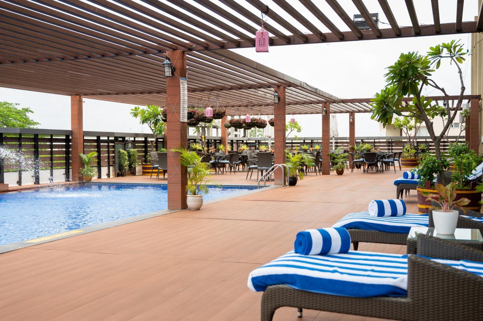 Grand Kakinada By Grt Hotels Extérieur photo