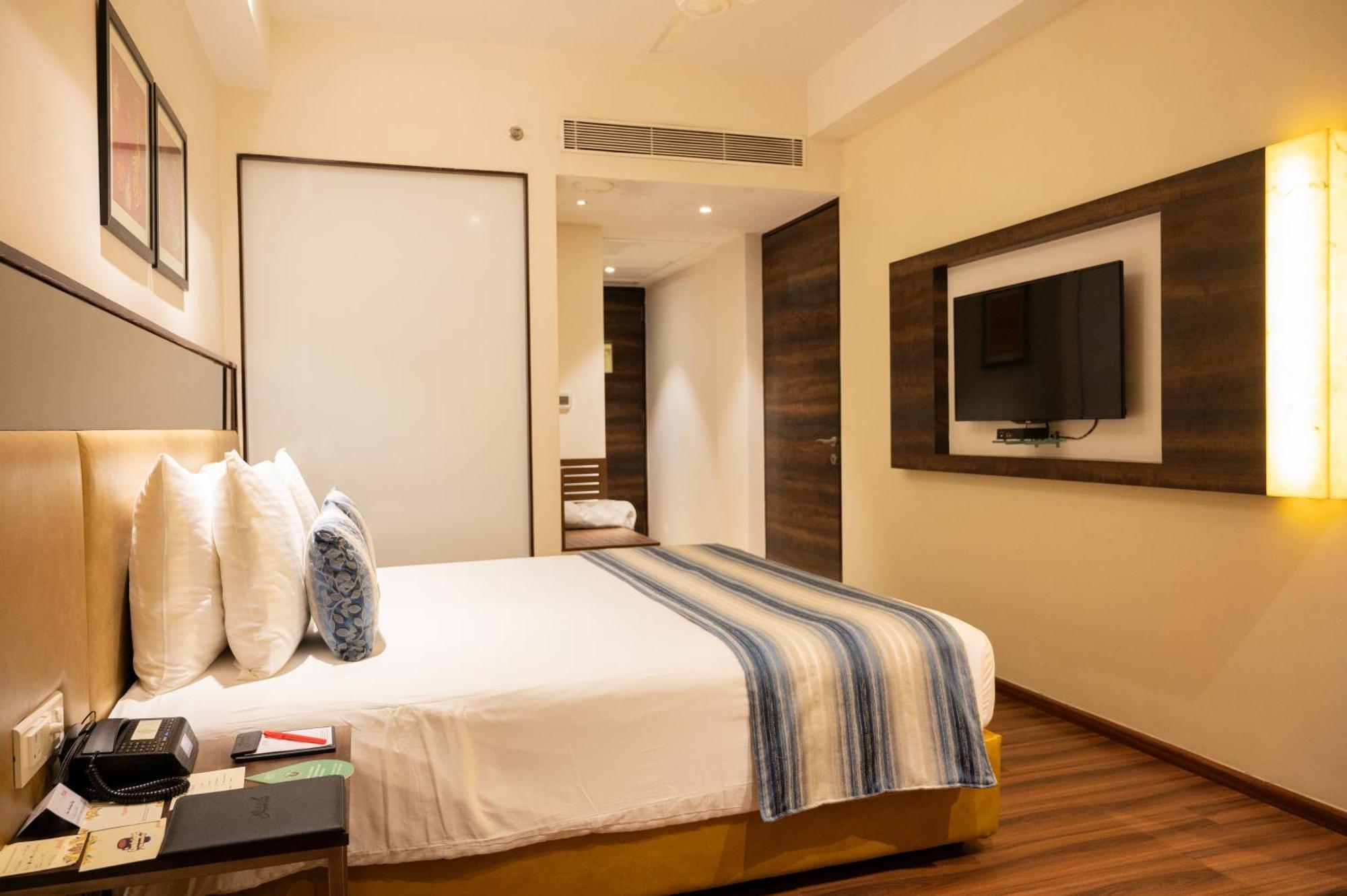 Grand Kakinada By Grt Hotels Extérieur photo