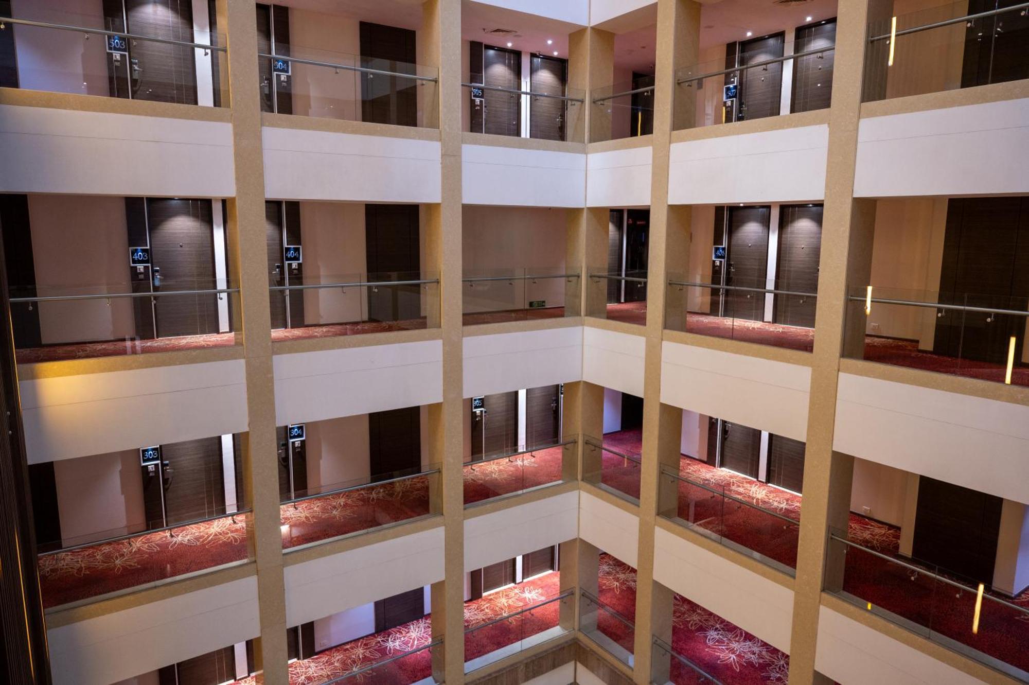 Grand Kakinada By Grt Hotels Extérieur photo